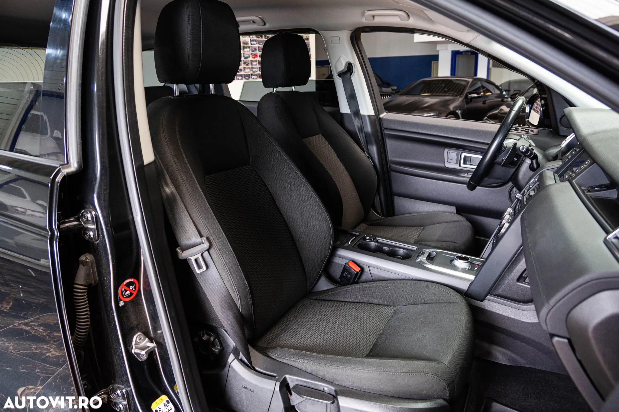 Land Rover Discovery Sport 2.0 l TD4 HSE Aut. - 8