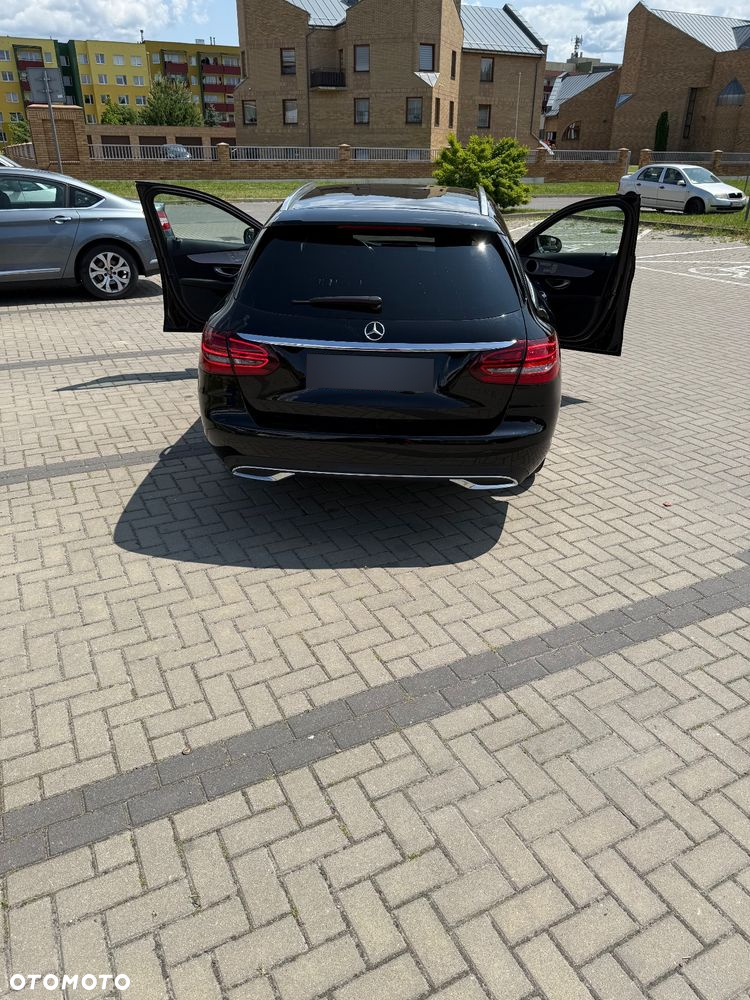 Mercedes-Benz Klasa C 200 4MATIC 9G-TRONIC - 9