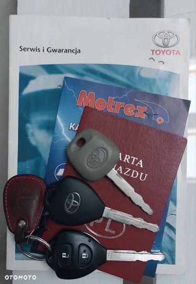 Toyota Corolla 1.6 VVT-i Luna - 17