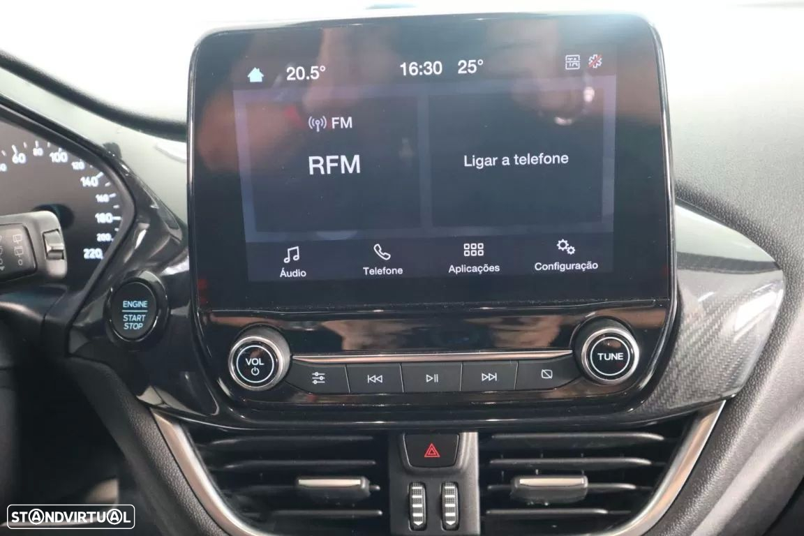 Ford Fiesta 1.0 EcoBoost ST-Line - 28