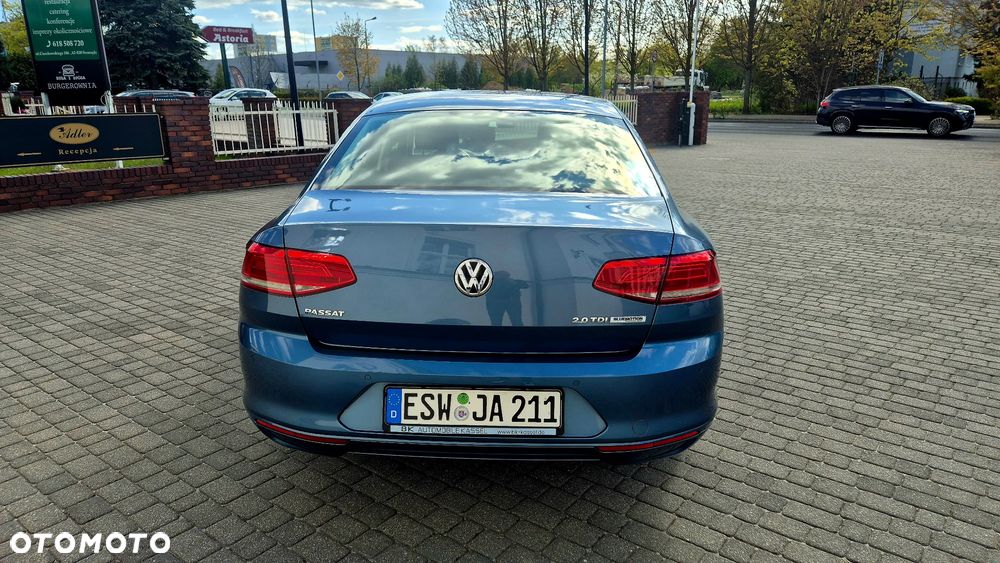 Volkswagen Passat 2.0 TDI (BlueMotion Technology) Comfortline - 9