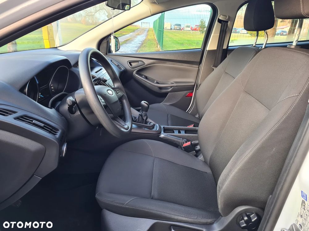 Ford Focus - 6