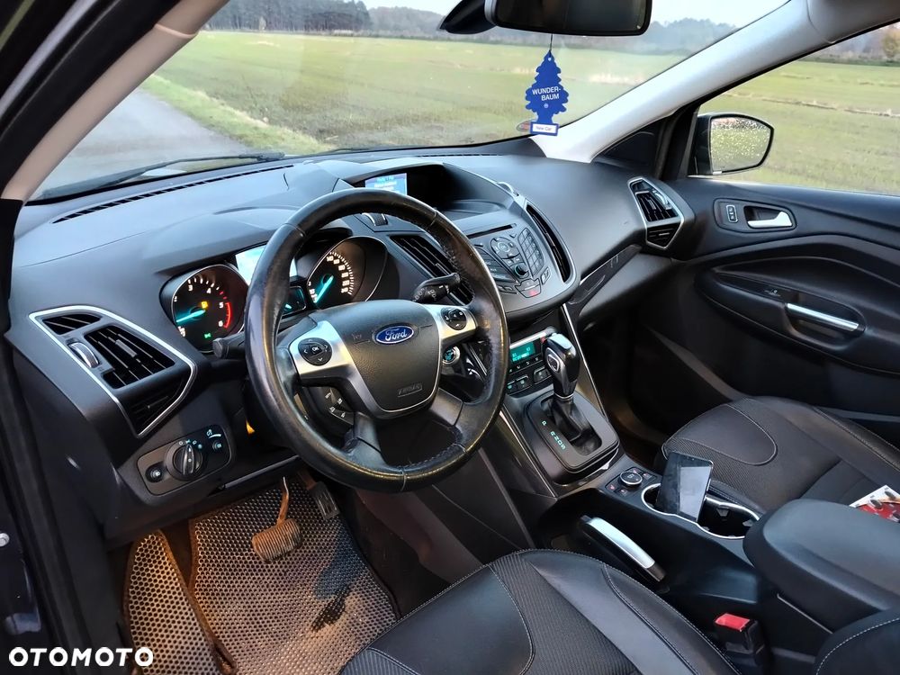 Ford Kuga 2.0 TDCi 4x4 Titanium - 5