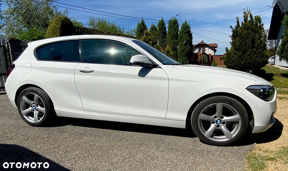 BMW Seria 1 114d Sport Line - 7