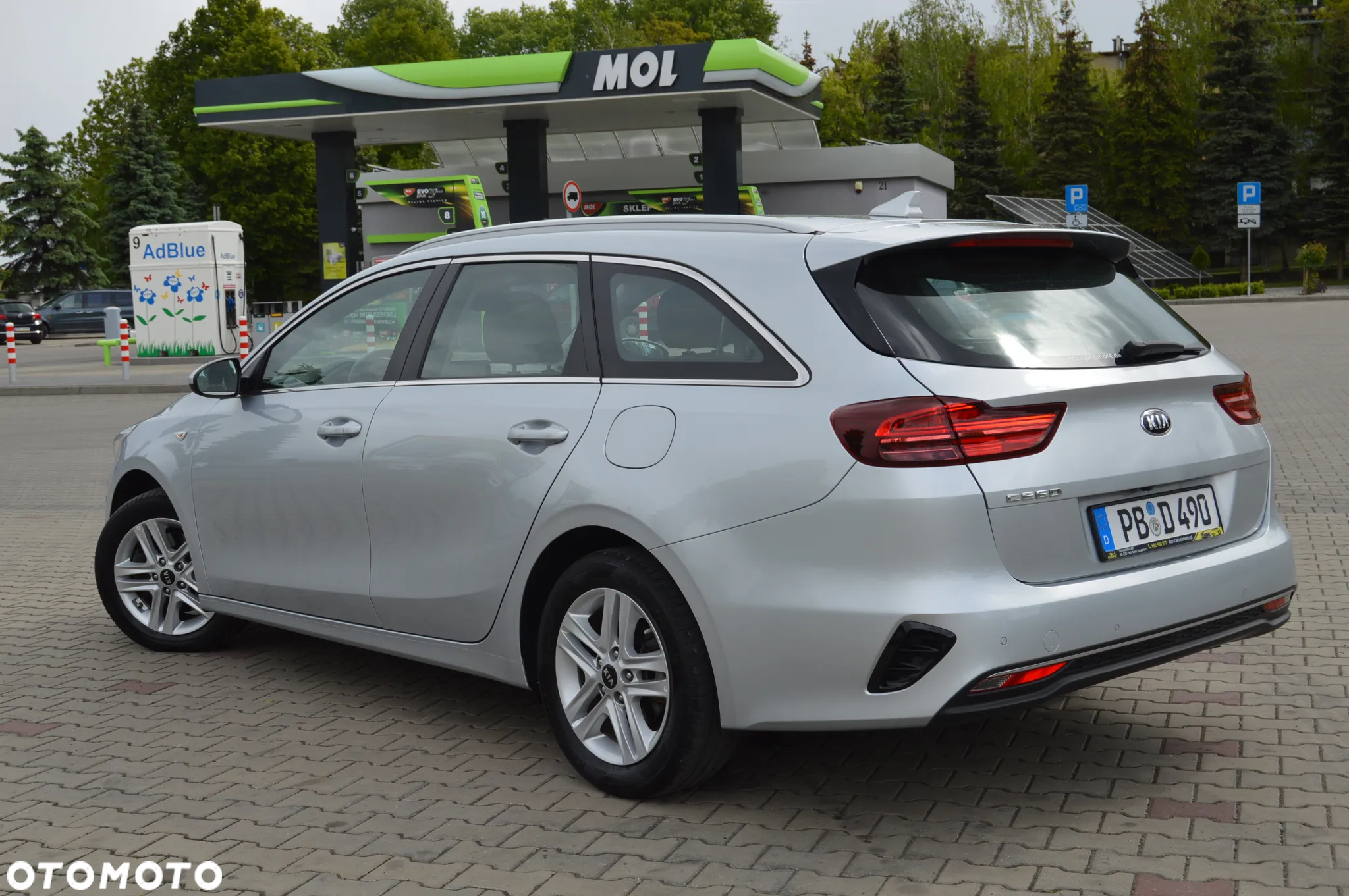 Kia Ceed 1.0 T-GDI SW ISG Platinum Edition - 4