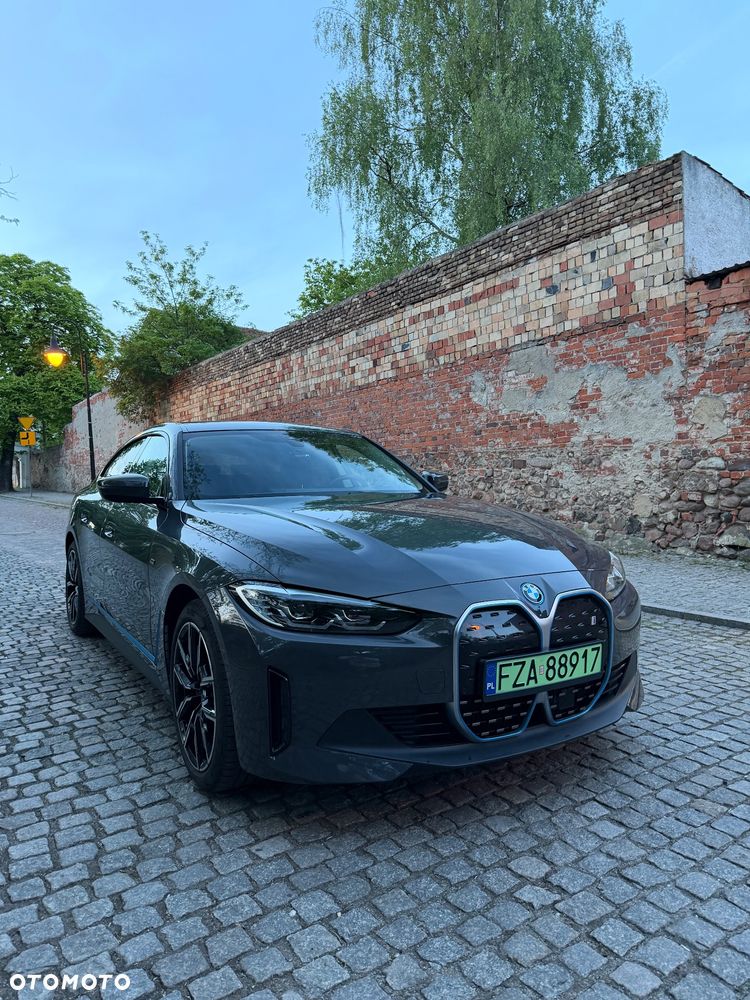 BMW i4 70.3kWh eDrive 35 - 7