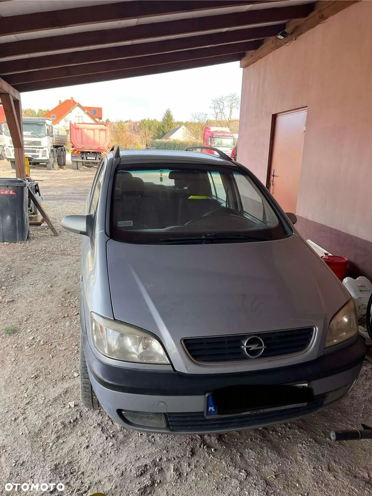 Opel Zafira - 3