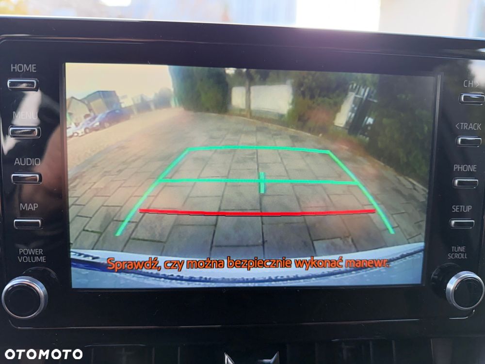 Toyota Corolla 1.8 Hybrid Comfort - 26