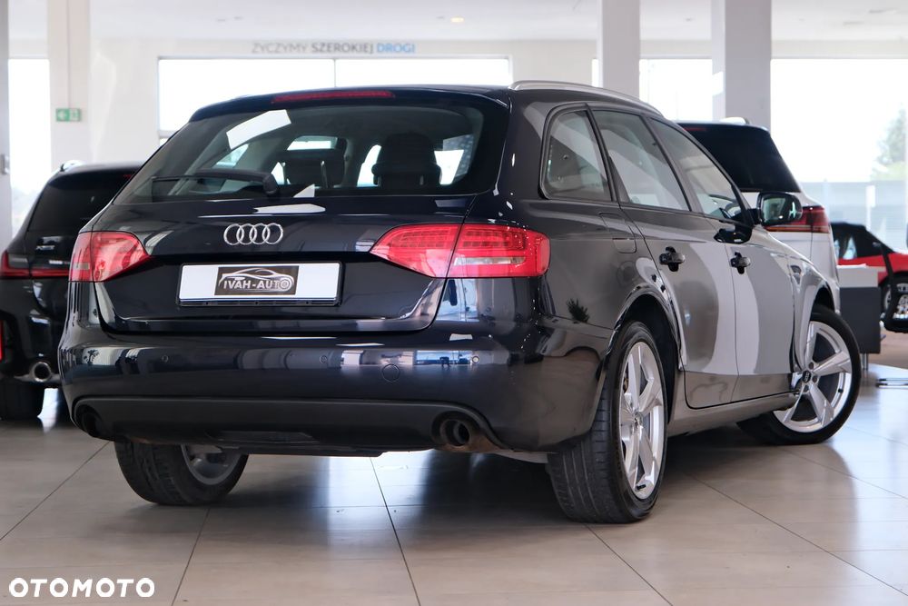 Audi A4 Avant - 8