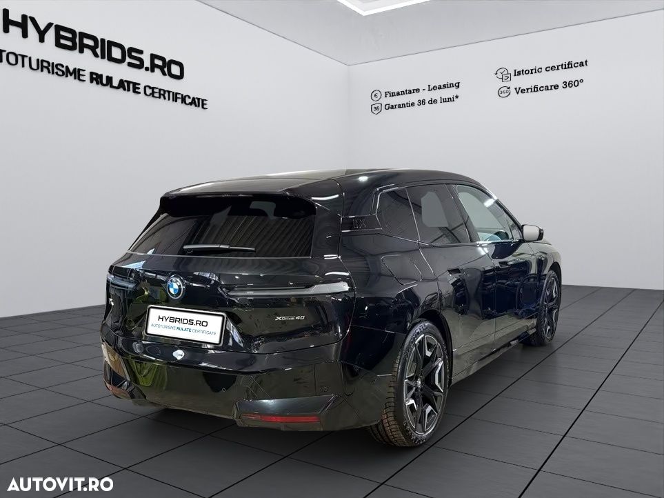 BMW iX xDrive40 - 6