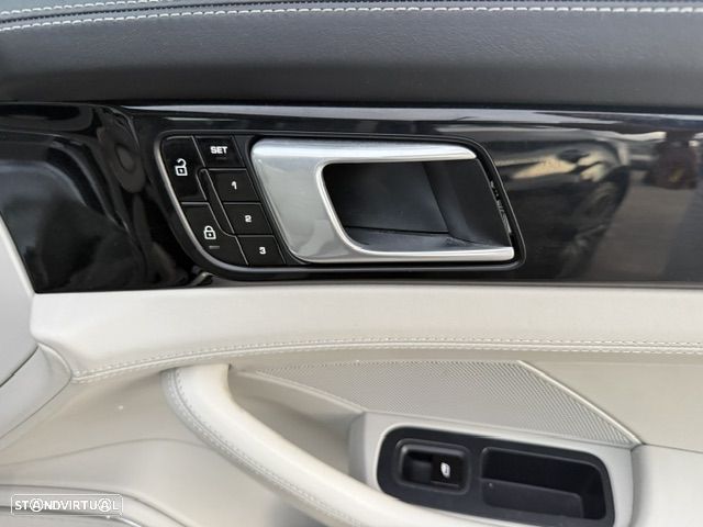 Porsche Panamera Sport Turismo - 31