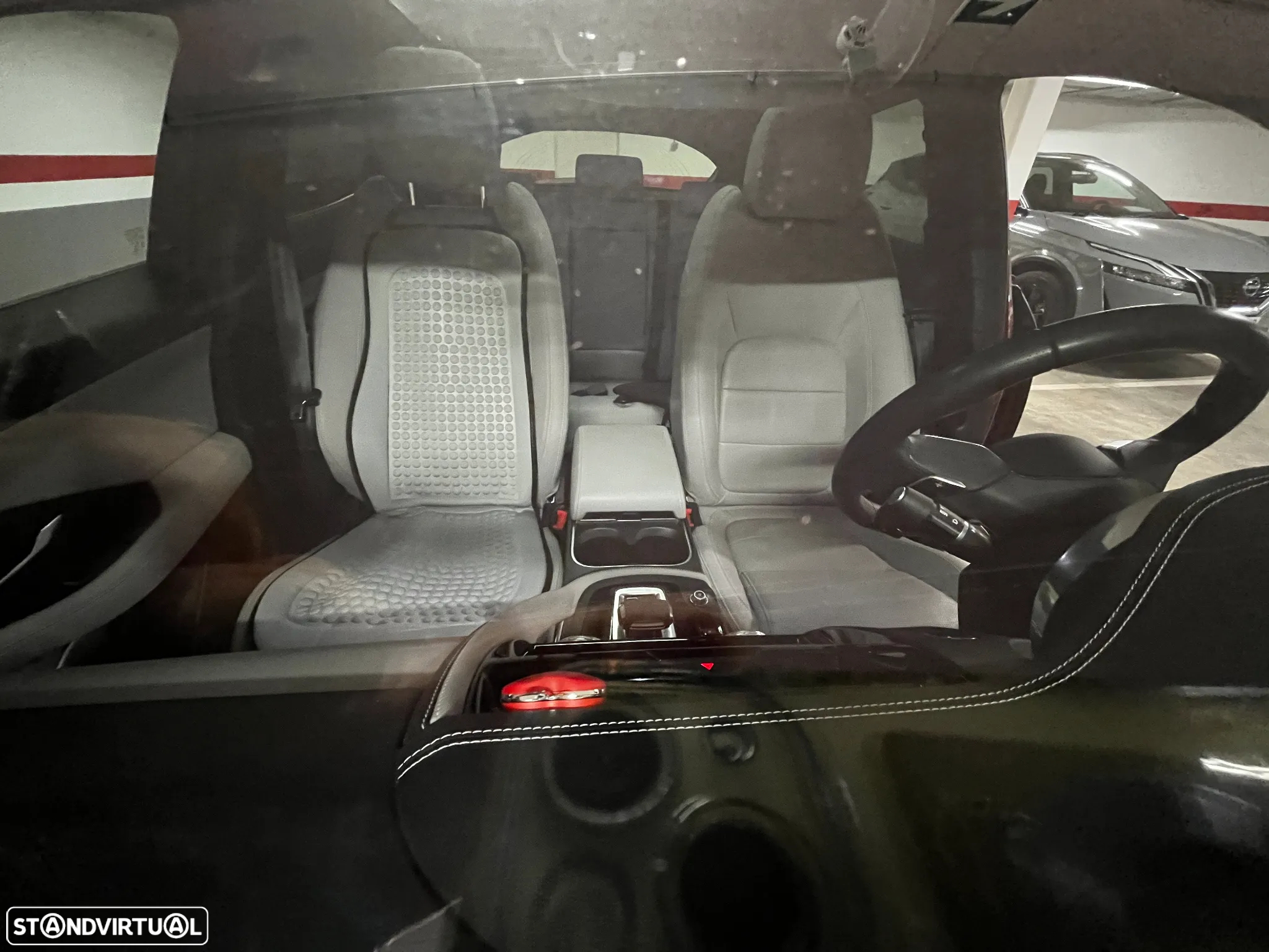 Jaguar E-Pace - 14