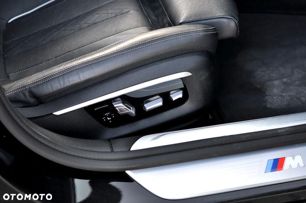 BMW Seria 7 - 20