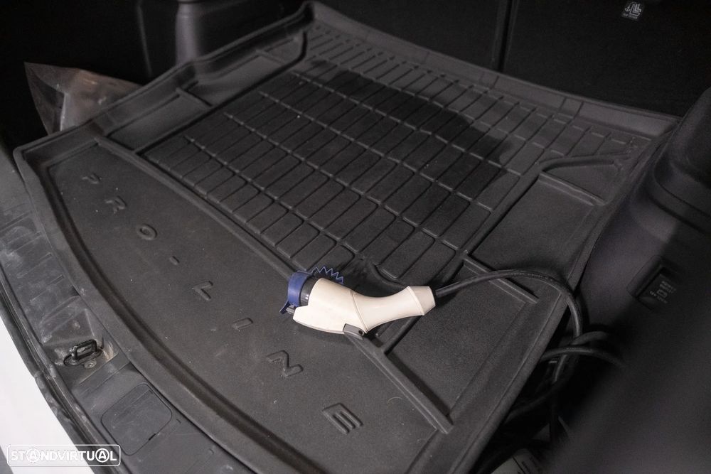 Mitsubishi Outlander - 22