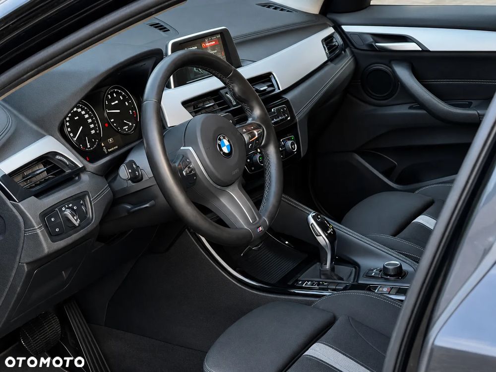 BMW X2 sDrive18i M Sport - 16