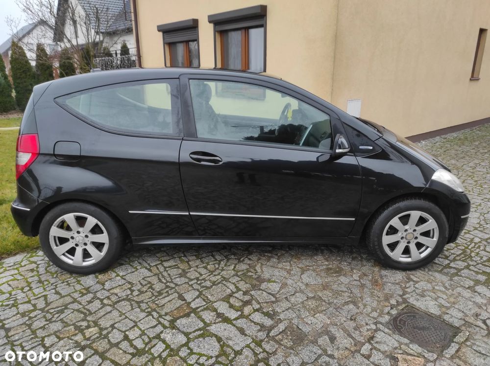 Mercedes-Benz Klasa A 180 BlueEFFICIENCY SPORT EDITION - 20