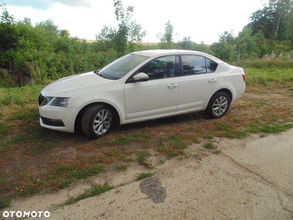Skoda Octavia 1.6 TDI Style - 3