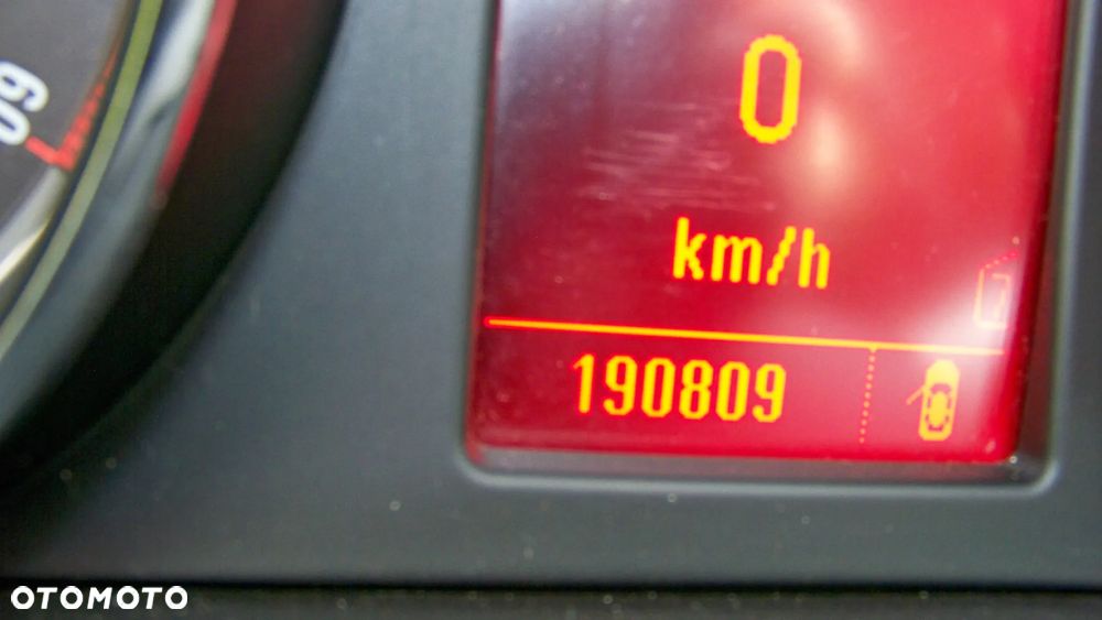 Opel Insignia 2.0 CDTI Cosmo - 17