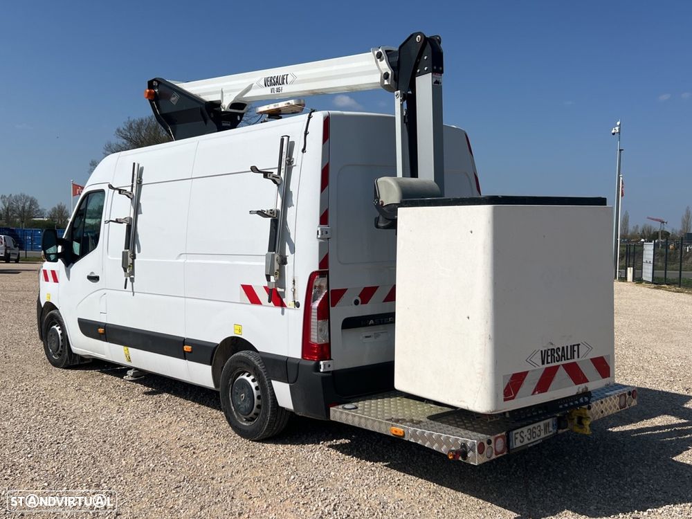 Renault Master III 2.3 dCi Plataforma Elevatória/Barquinha - 3