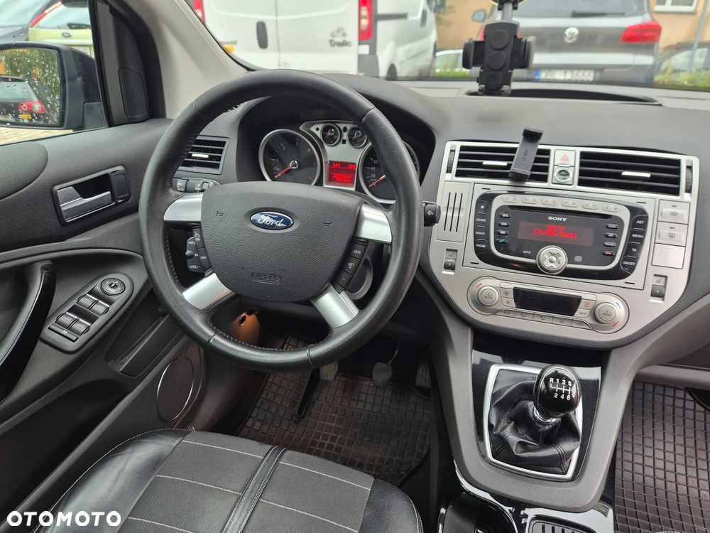 Ford Kuga 2.0 TDCi Titanium S - 5