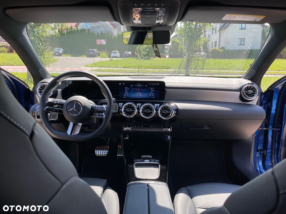 Mercedes-Benz Klasa A 250 4Matic 8G-DCT Edition AMG Line - 10