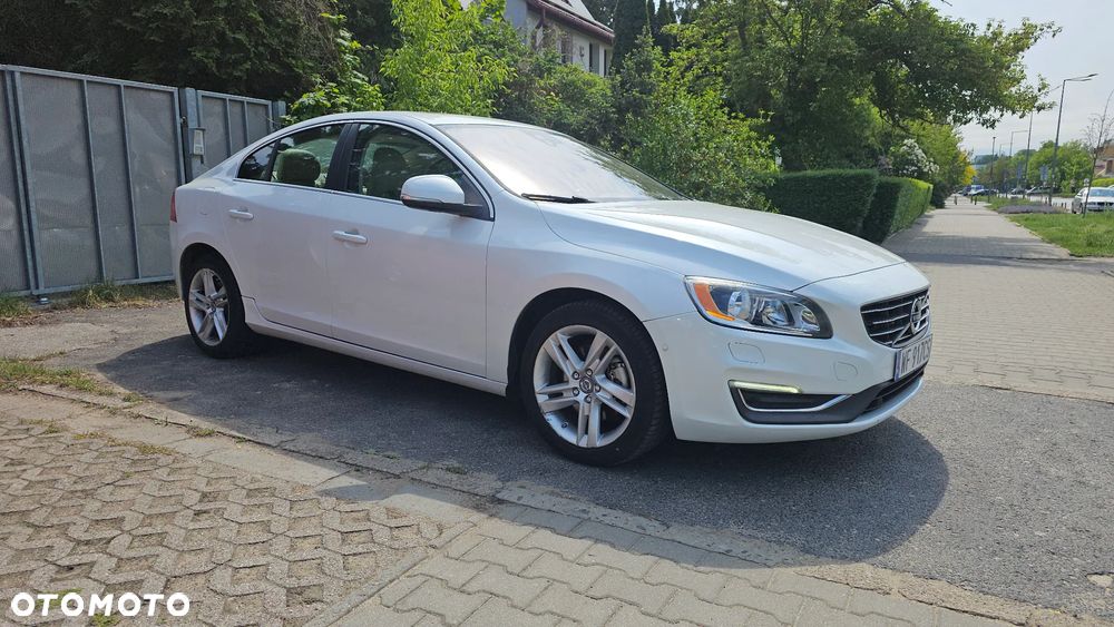 Volvo S60 T5 Geartronic - 3