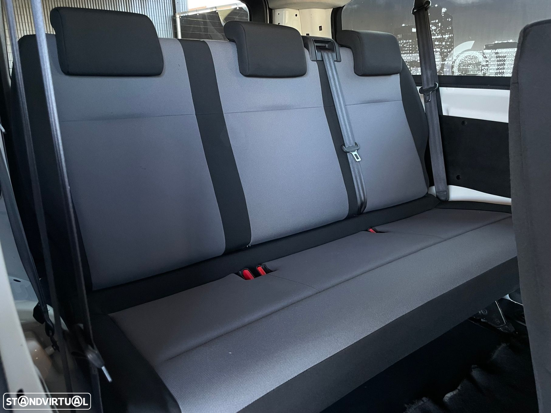 Peugeot Traveller 1.5 BlueHDi L3H1 Long - 14