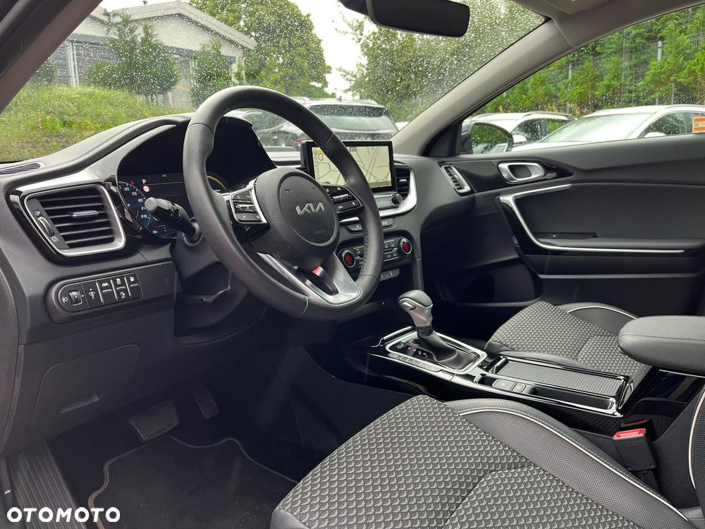 Kia Ceed 1.6 GDI PHEV Business Line DCT - 9