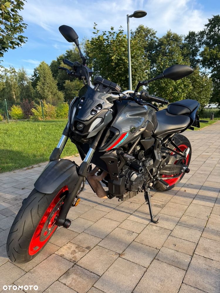 Yamaha MT - 17