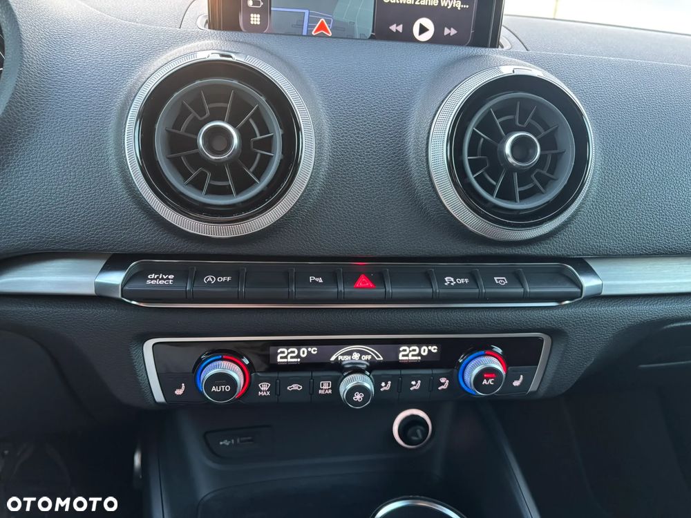 Audi A3 Sportback 35 TFSI Sport S tronic - 16