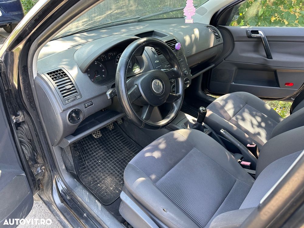 Volkswagen Polo - 6