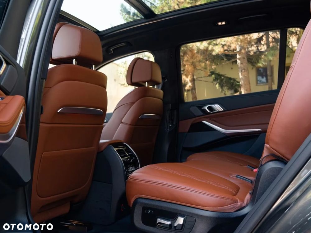 BMW X7 xDrive40d mHEV M Sport sport - 18