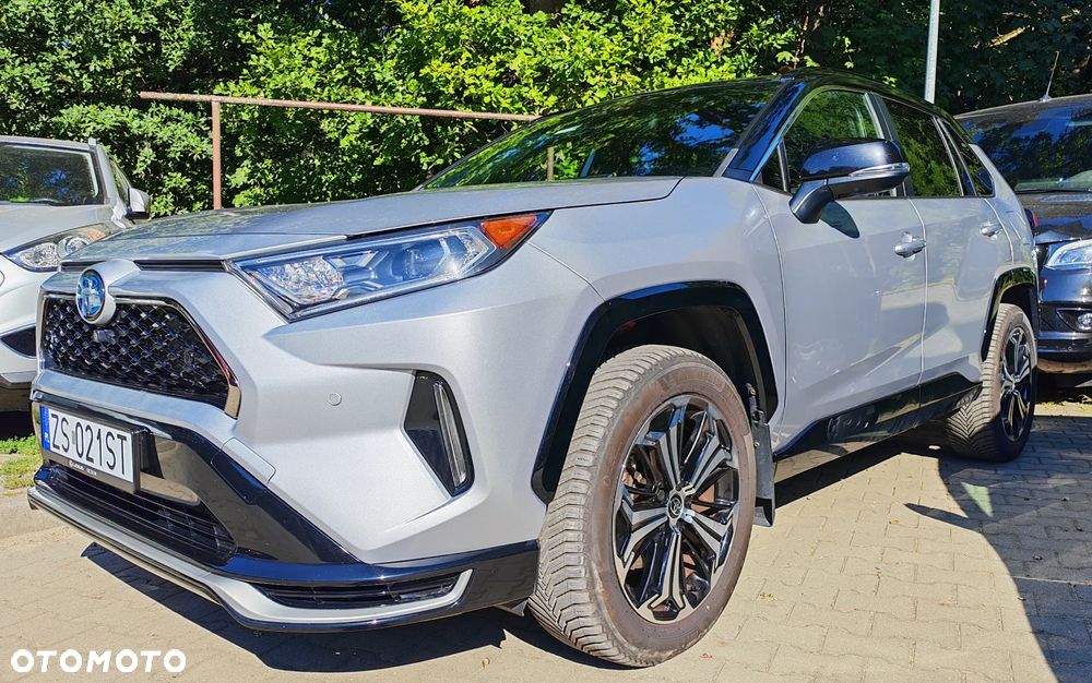Toyota RAV4 - 2