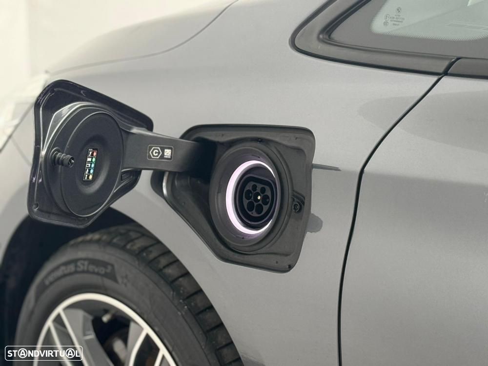 BMW 225xe Active Tourer Line Luxury - 12