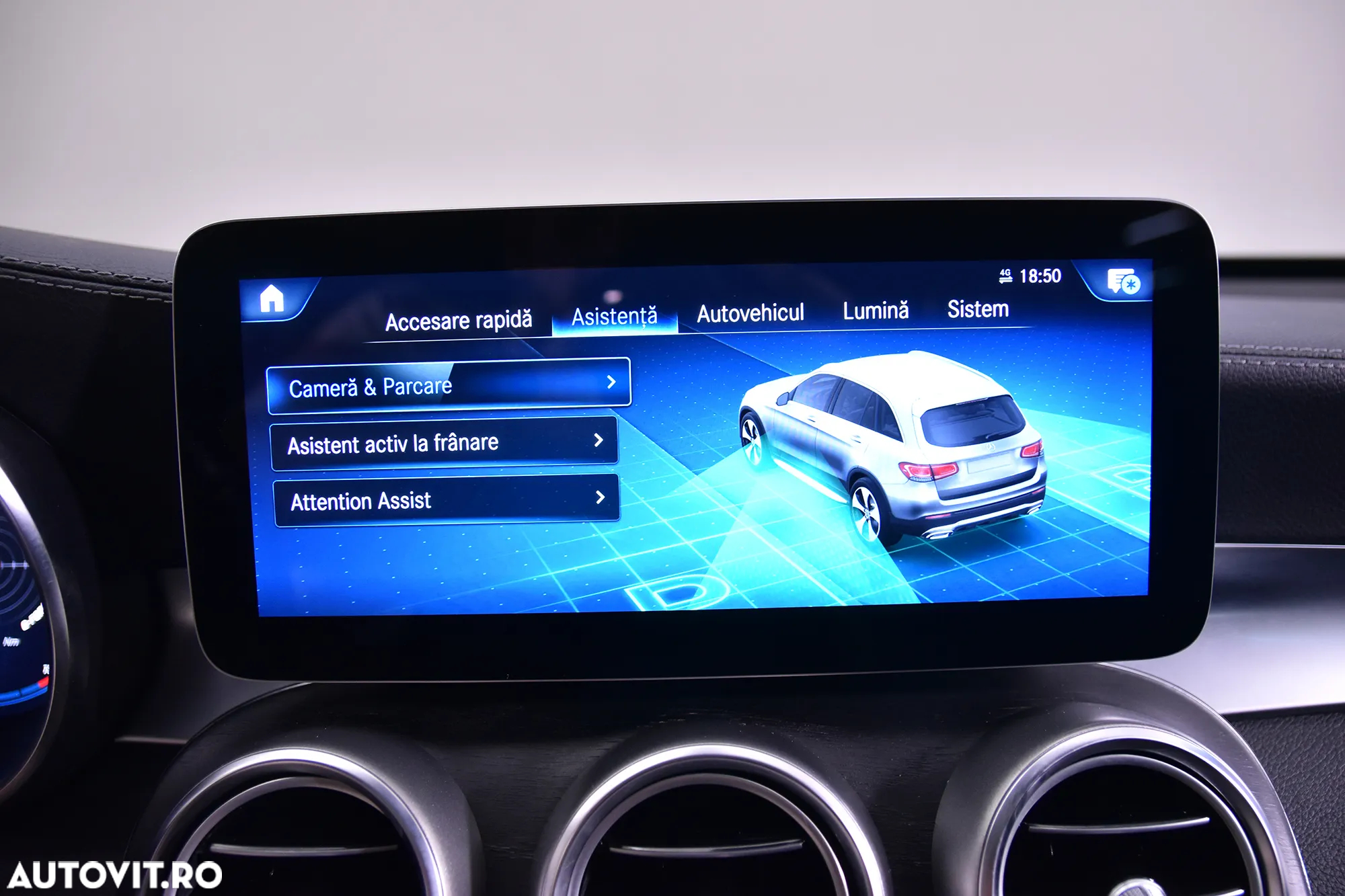 Mercedes-Benz GLC 300 d 4Matic 9G-TRONIC AMG Line - 20