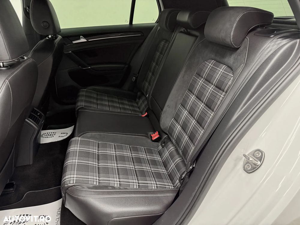 Volkswagen Golf GTD BlueMotion Technology - 21
