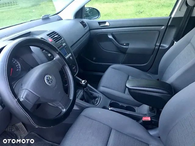 Volkswagen Golf V 1.9 TDI Trendline - 4