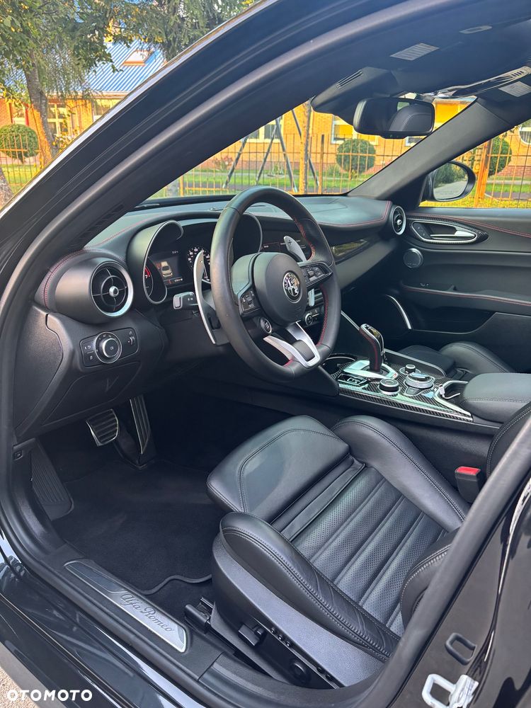 Alfa Romeo Giulia 2.0 Turbo Estrema Q4 - 14