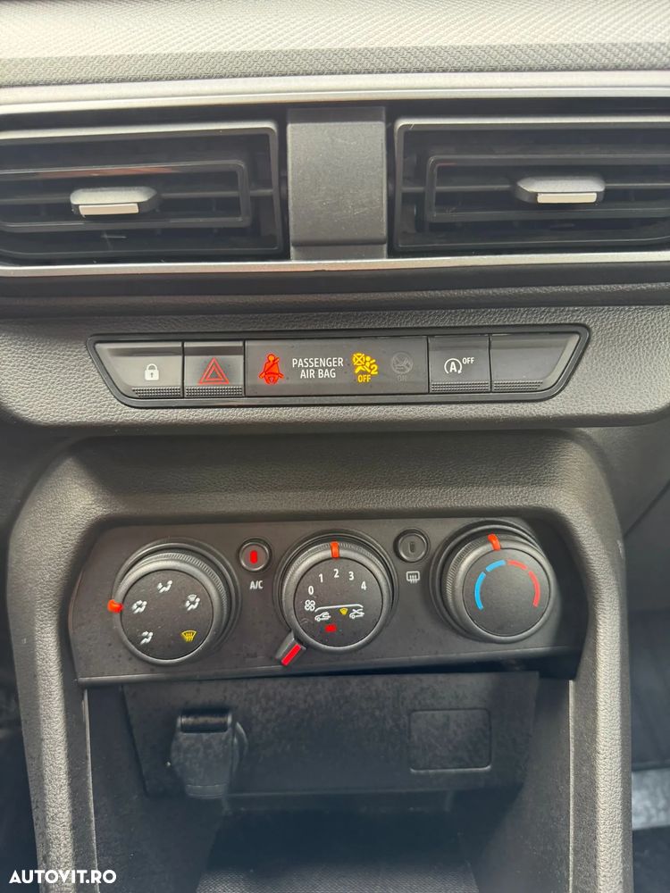 Dacia Sandero SCe 65 City - 11
