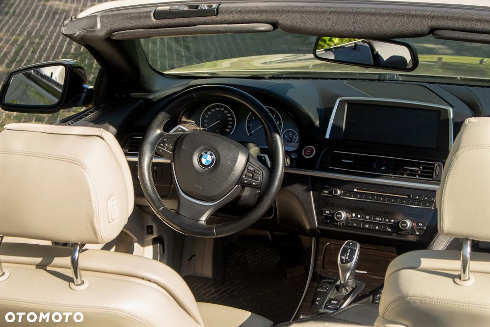 BMW Seria 6 650i xDrive - 14