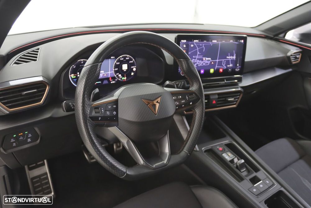 Cupra Leon ST 1.4 e-Hybrid MID DSG - 4