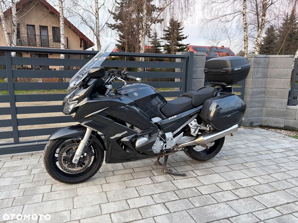 Yamaha FJR - 4