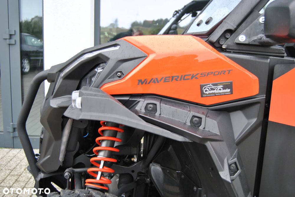 Can-Am Maverick - 18