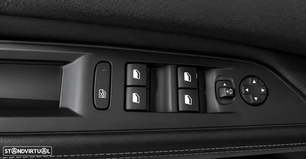Peugeot 3008 1.6 Hybrid Active Pack e-EAT8 - 15