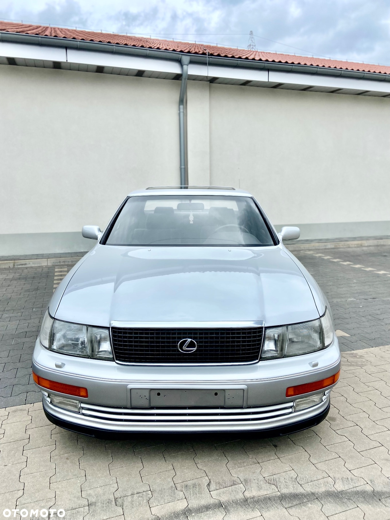 Lexus LS 400 - 13