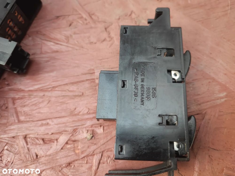 BMW E46 COUPE / COMPACT ORYGINALNE PRZEŁĄCZNIKI STEROWANIA SZYBAMI POD 4xELEKTRYCZNE SZYBY 2 UCHYLNE  EUROPA O NR. 61 31 6 902 175 / 61 31 8 381 509 OEM W BARDZO DOBRYM STANIE - 9