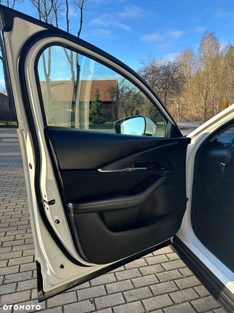 Mazda CX-30 2.0 mHEV Hikari 2WD - 20