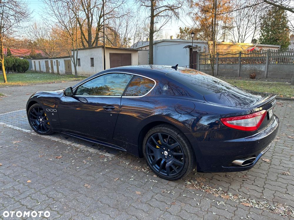 Maserati GranTurismo S - 5