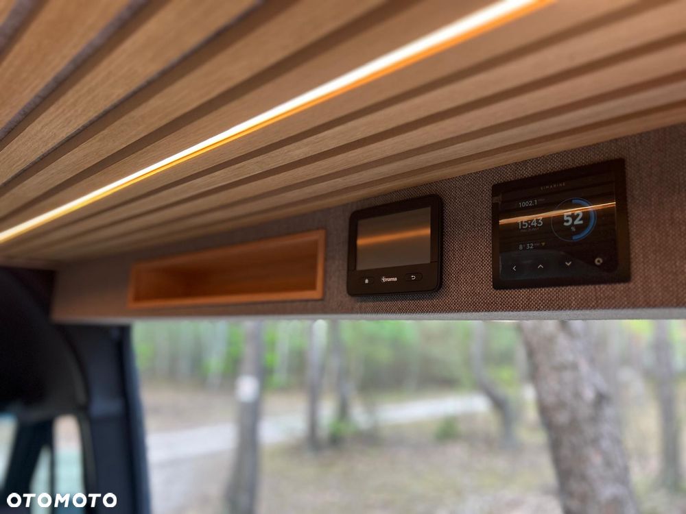 Mercedes-Benz Sprinter - 10