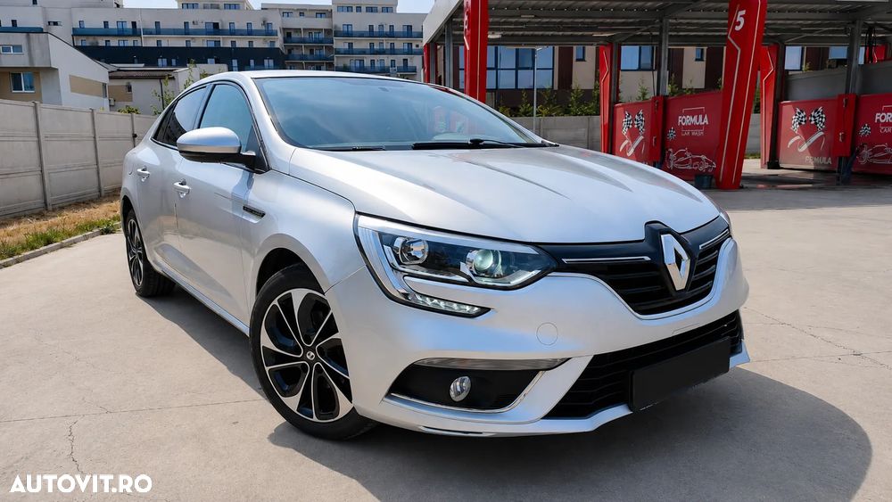 Renault Megane TCE GPF Life - 5